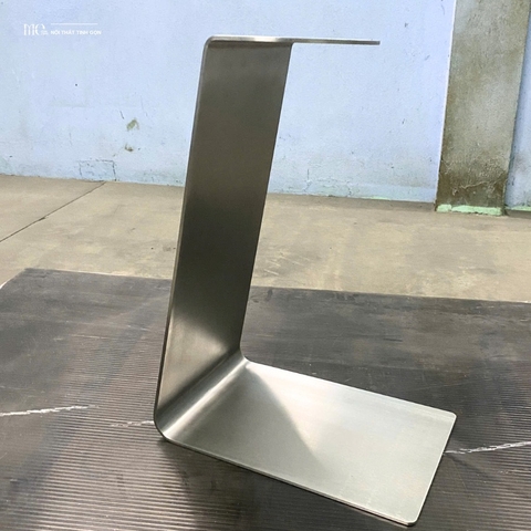 Glass-Top Side Table - Bàn phụ kính GLASSTOP