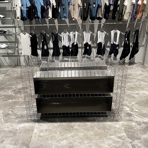 Raw Mesh Glass Dining Table - Bàn trưng bày Raw – mặt kính + lưới Inox