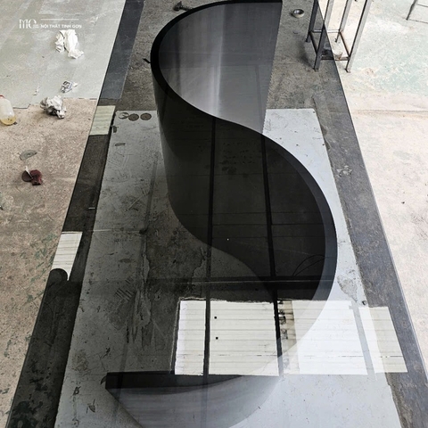 CRUDIN Arched Glass-Top Dining Table - Bàn ăn CRUDIN khung vòm