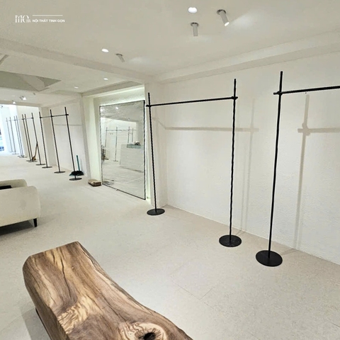 3m Round-Base Clothing Rack - Sào treo đế tròn 3m