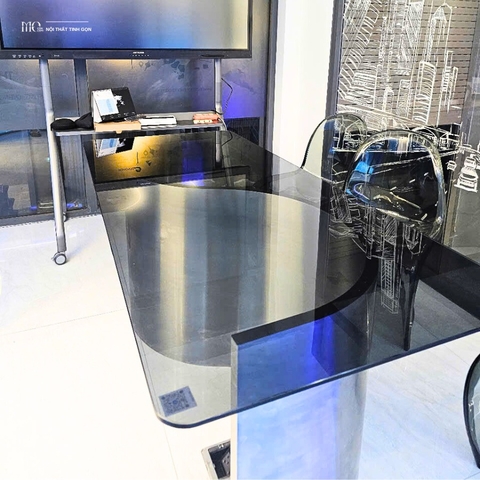 CRUDIN Arched Glass-Top Dining Table - Bàn ăn CRUDIN khung vòm