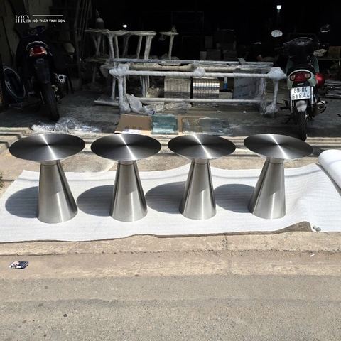 Myler Plated Accent Table - Bàn Myler mạ PVD