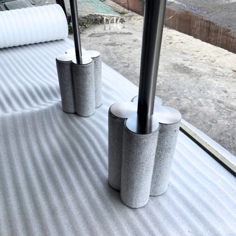 Beton-Cone Steel Table - Bàn Beton Cone Inox