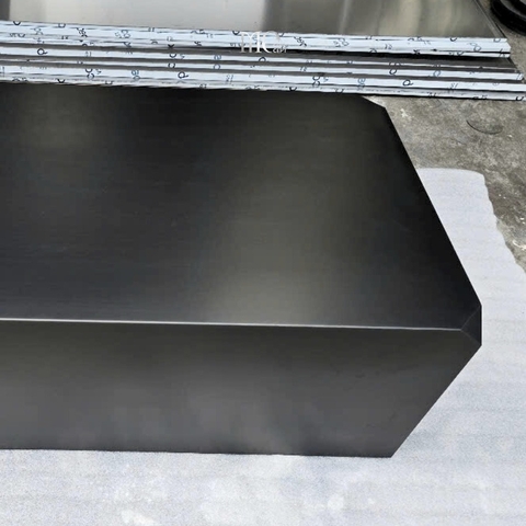 Edge Black PVD Coffee Table - Bàn Edge mạ PVD đen