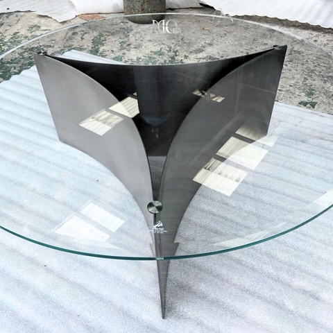 Trio Curve Glass Dining Table - Bàn ăn kính Trio Curve