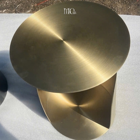 Curved-Rim Round Side Table - Bàn vành cong tròn