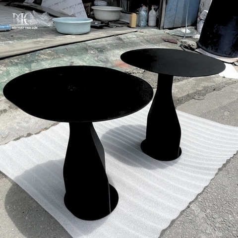 Black Steel Minimal Side Table - Bàn phụ sắt sơn đen