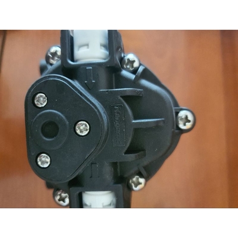 Bơm áp lực Kangaro0 24v CHÍNH HÃNG