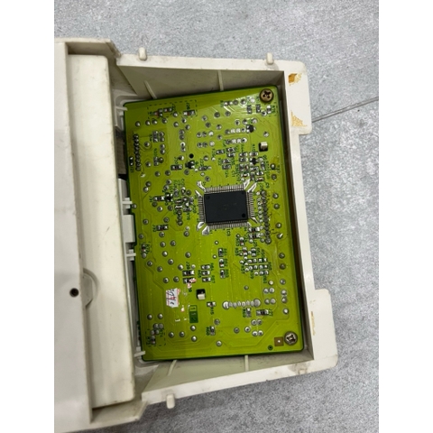 Bo Mạch Điều Khiển Nồi Cơm Điện Toshiba Rc- 18NMF