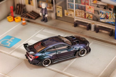 BMW G82 M4 Widebody Chameleon