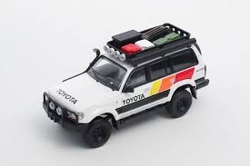 Xe Mô Hình Toyota Land Cruiser LC80 1:64 GCD (TRD Livery(LHD) (with off-road accessories))