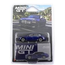 BMW i7 xDrive60 Tanzanite Blue