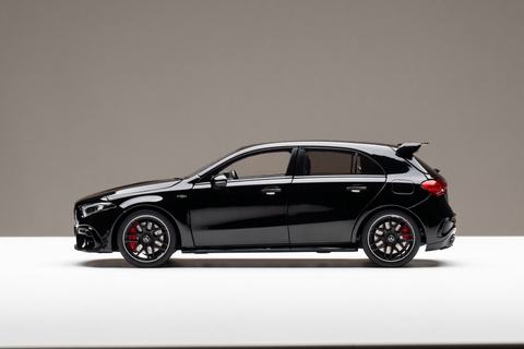 Mercedes-Benz AMG A45 S Black LHD