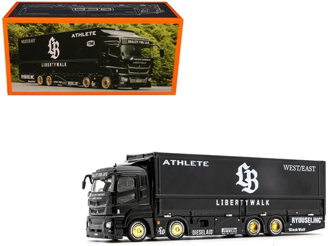 Liberty Walk LB-Trucks Mitsubishi Fuso Transporter Black