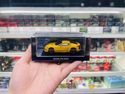 Lexus LFA Yellow
