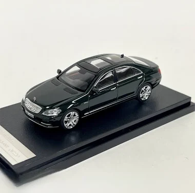 Xe Mô Hình Mercedes-Benz S-Class S600L(W221) 1:64 MOTORHELIX ( English Green )