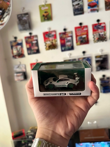 Porsche 911 (992) GT3 RS