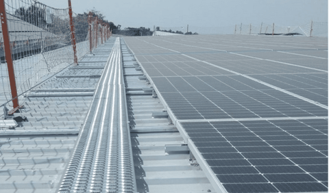 Sàn Thao Tác Solar – Giải Pháp Lối Đi Bảo Trì Tấm Pin Năng Lượng Mặt Trời