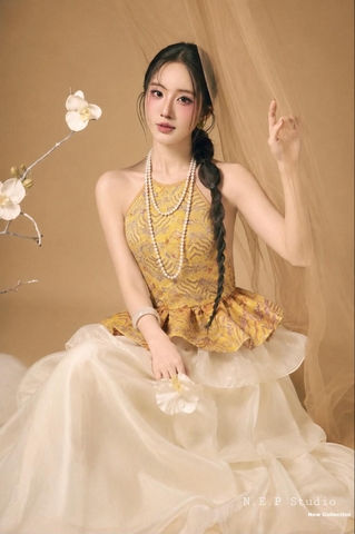 set yếm vàng+chân váy voan kèm bờm CS1