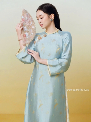 AD xanh cổ tròn lụa tằm tag pha lê tót lụa tằm vàng + quần vàng nhạt