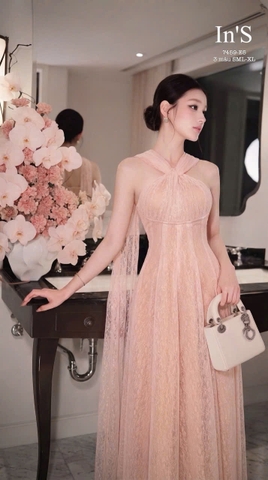 VT yếm ren hồng lót be kèm voan