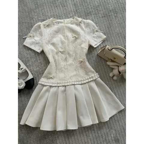 VT kem ren hoa cộc tay đính nơ