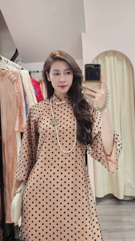 AD chấm bi nâu cổ 3p