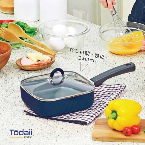 Chảo chống dính Todaii vuông kèm nắp kính 18cm màu xanh