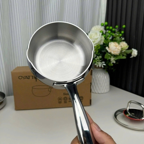 Quánh viền đỏ oyatton size 12CM OYT553