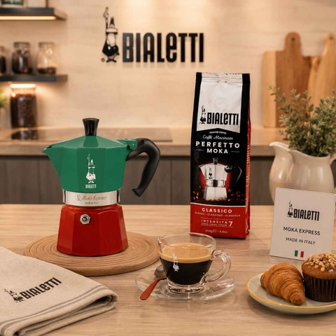 ẤM PHA CAFE BIALETTI MOKA EXPRESS 3 TÁCH MÀU ĐỎ XANH