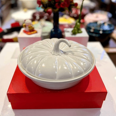 KHAY SỨ BÍ NGÔ LE CREUSET 23CM MÀU TRẮNG