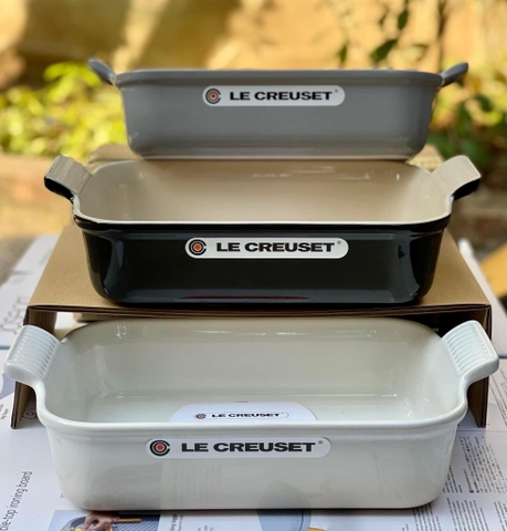 KHAY GỐM BỎ LÒ LE CREUSET 26CM XÁM
