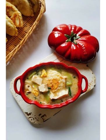 Cà chua sứ mini Staub 19cm
