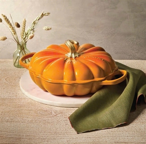 Nồi chảo bí ngô Le Creuset Marronnier 28cm màu cam vàng