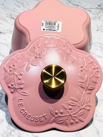 NỒI GANG LE CREUSET ELEGENT SUGAR PINK 20CM