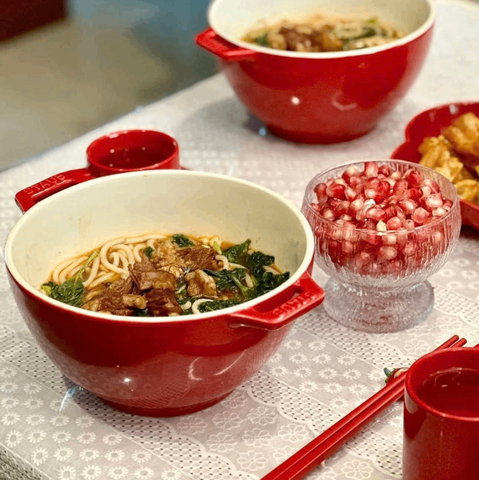 BÁT TÔ STAUB 25CM MÀU ĐỎ