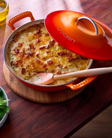 Chảo gang Le Creuset Modern Heritage 28cm màu cam