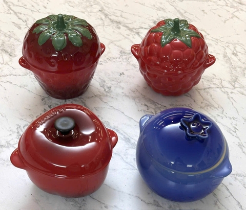 Set 4 thố củ quả Le Creuset
