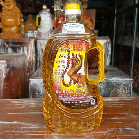 Dầu Lưu Ly Cát Tường 1 Lít [thực 0.7 lít],2Lít [thực 1.6 lít nặng 1kg ]