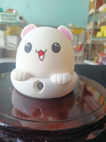 Máy xông tinh dầu thỏ con (trắng, hồng)