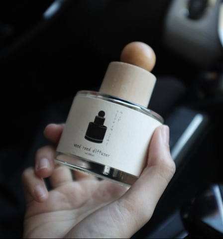 Tinh dầu khuếch tán que gỗ 100ml (xe hơi)