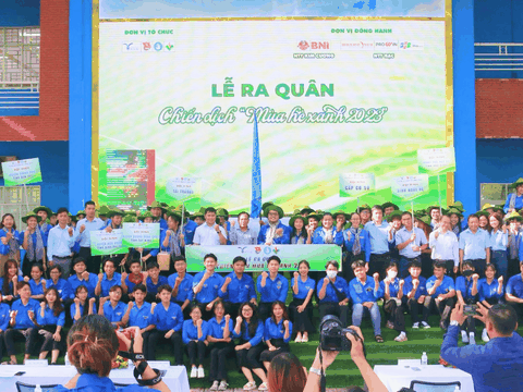 Prowin đồng hành cùng Đại học Thủ Dầu Một trong chiến dịch Mùa hè xanh năm 2023