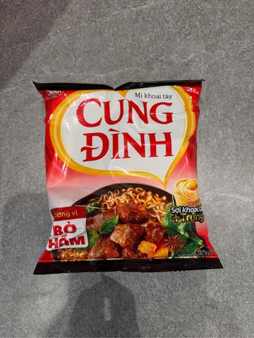 Mỳ Cung Đình vị bò hầm