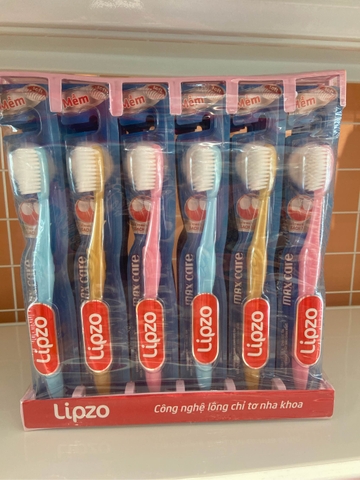 Bàn Chải Đánh Răng Lipzo max care
