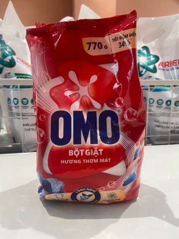 Bột giặt thông minh Omo gói 800g/770g