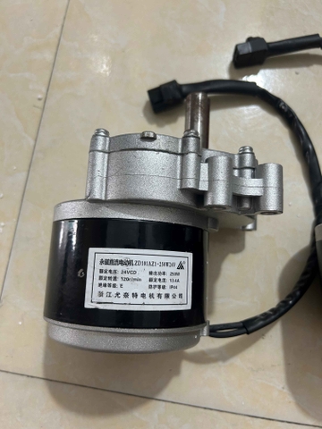 Động cơ xe lăn điện 24V250w động cơ xe lăn điện giá rẻ