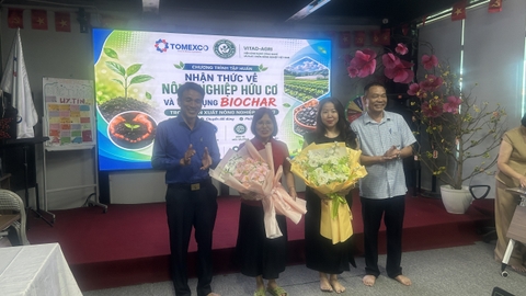 Hợp tác xã Chung Thịnh Chính và Mekong Green Tech hợp tác cải tạo, nâng cao chất lượng đất nông nghiệp bằng Biochar và phân bón vi sinh hữu cơ