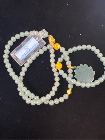 Set vòng ngọc đeo cổ + vòng tay