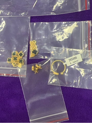 Set cỏ 4 lá