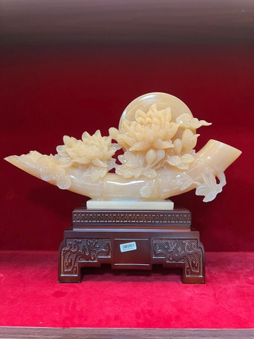 Ngọc Bội Hoa Vàng Ngọc Hoàng Long